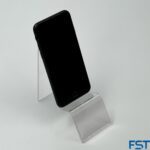 Apple iPhone SE (2020) - 64GB